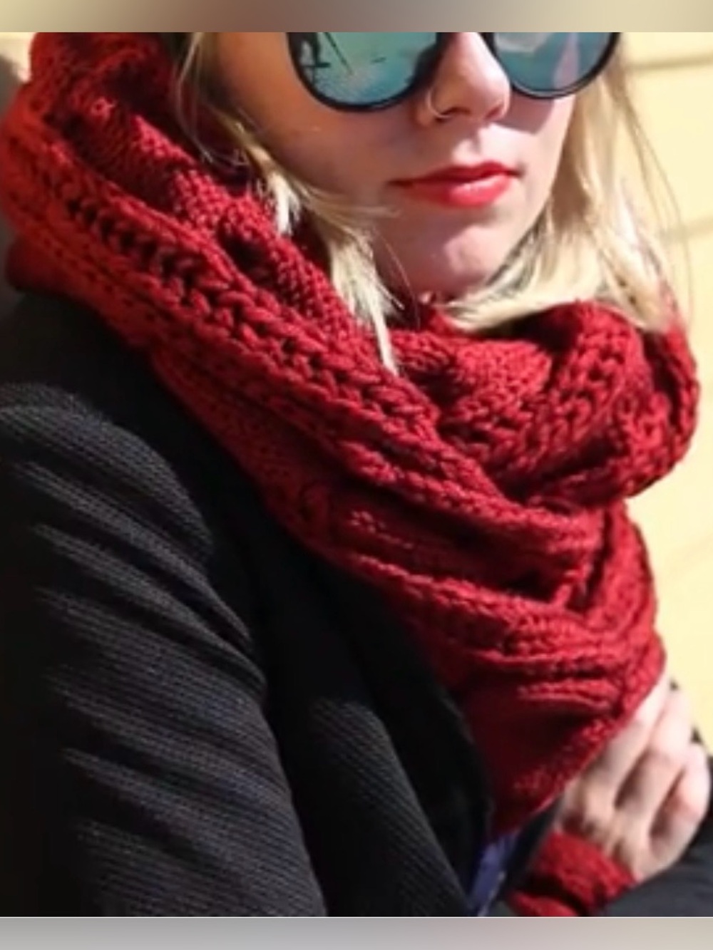 Officially Sponsored Outlander Rhenish Cowl and Hand Warmers by Abbyshot - Picture 12 of 12